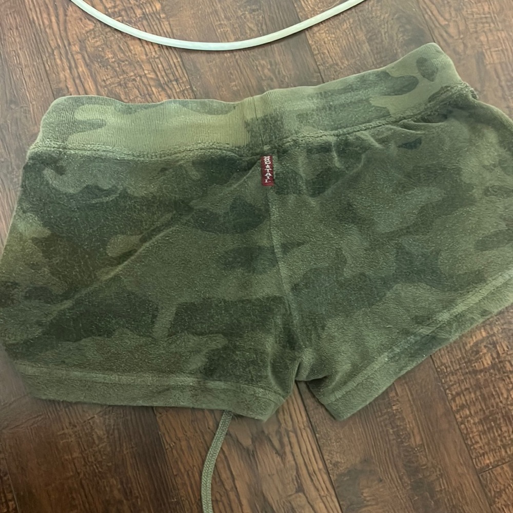 Hardtail shorts - Picture 2 of 3
